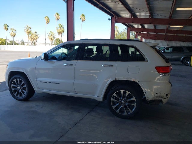 46057870 :رقم المزاد ، 1C4RJFCG3HC676792 vin ، 2017 Jeep Grand Cherokee Overland 4x4 مزاد بيع