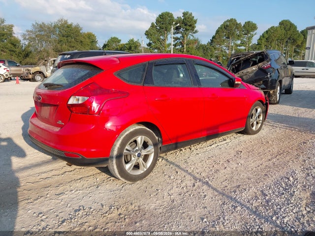 Ford FOCUS SE 2014 1FADP3K22EL265074 Image 4