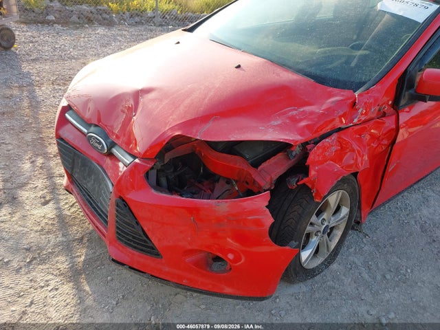 Ford FOCUS SE 2014 1FADP3K22EL265074 Image 6
