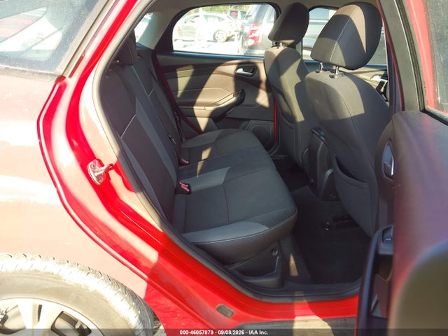 Ford FOCUS SE 2014 1FADP3K22EL265074 Image 8