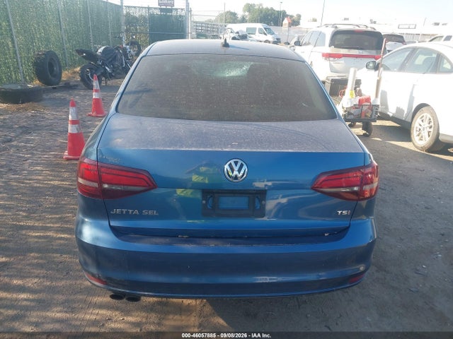 2016 Volkswagen Jetta 1.8t Sel მანქანა იყიდება აუქციონზე, vin: 3VWL07AJ4GM204804, აუქციონის ნომერი: 46057885