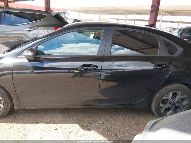 KIA Forte Lxs 2021 3KPF24AD3ME396841 Image 14