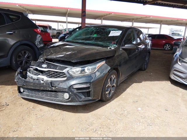 KIA Forte Lxs 2021 3KPF24AD3ME396841 Image 2