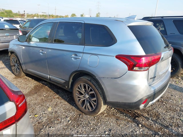 2017 Mitsubishi Outlander Es მანქანა იყიდება აუქციონზე, vin: JA4AZ2A37HZ064424, აუქციონის ნომერი: 46057897