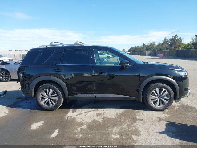 Продажа на аукционе авто 2022 Nissan Pathfinder Sl 2wd, vin: 5N1DR3CAXNC246259, номер лота: 46057898