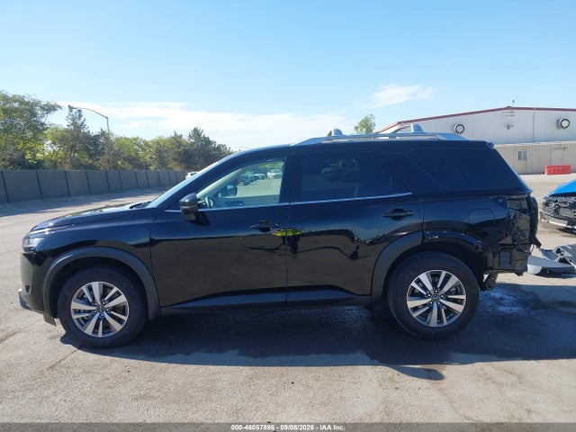 Продажа на аукционе авто 2022 Nissan Pathfinder Sl 2wd, vin: 5N1DR3CAXNC246259, номер лота: 46057898