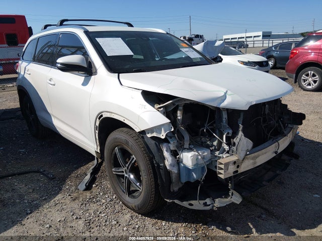 Продаж на аукціоні авто 2017 Toyota Highlander Xle, vin: 5TDKZRFH6HS516095, номер лоту: 46057928
