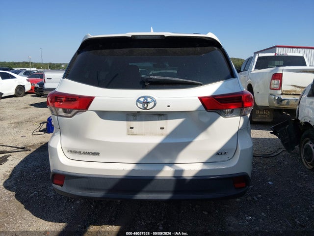 Продаж на аукціоні авто 2017 Toyota Highlander Xle, vin: 5TDKZRFH6HS516095, номер лоту: 46057928