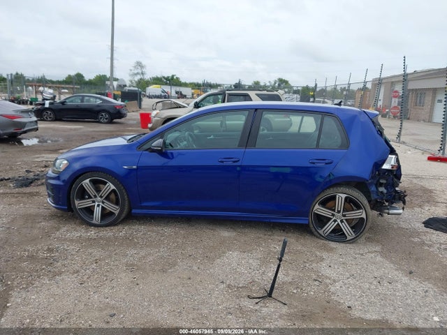 2016 Volkswagen Golf R 4-door მანქანა იყიდება აუქციონზე, vin: WVWUF7AU5GW280709, აუქციონის ნომერი: 46057945