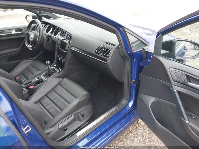 2016 Volkswagen Golf R 4-door მანქანა იყიდება აუქციონზე, vin: WVWUF7AU5GW280709, აუქციონის ნომერი: 46057945