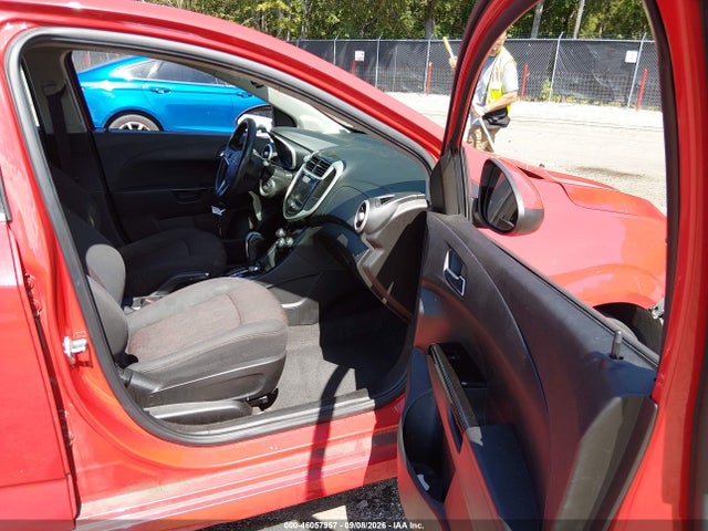 2018 Chevrolet Sonic Lt Auto მანქანა იყიდება აუქციონზე, vin: 1G1JD5SH1J4116464, აუქციონის ნომერი: 46057957