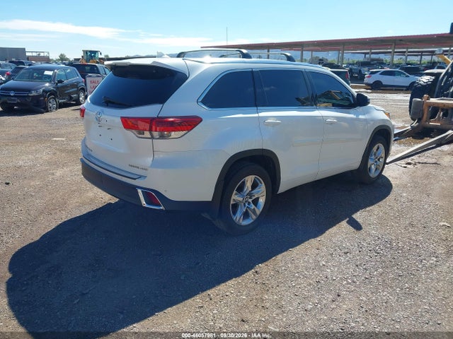 2018 Toyota Highlander Limited მანქანა იყიდება აუქციონზე, vin: 5TDDZRFH0JS865185, აუქციონის ნომერი: 46057981