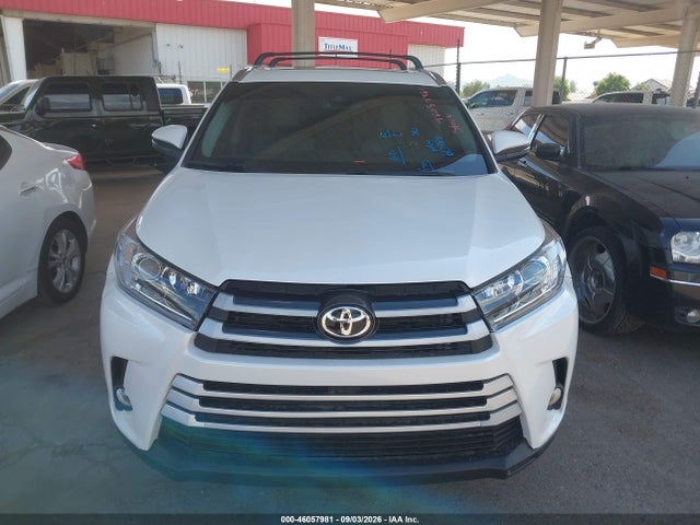 2018 Toyota Highlander Limited მანქანა იყიდება აუქციონზე, vin: 5TDDZRFH0JS865185, აუქციონის ნომერი: 46057981