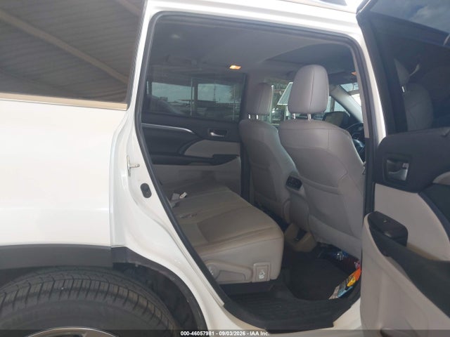 2018 Toyota Highlander Limited მანქანა იყიდება აუქციონზე, vin: 5TDDZRFH0JS865185, აუქციონის ნომერი: 46057981