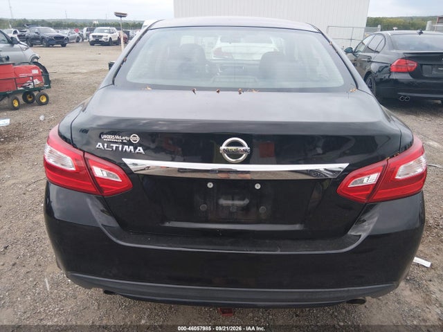 Продажа на аукционе авто 2017 Nissan Altima 2.5 S, vin: 1N4AL3AP5HN359695, номер лота: 46057985