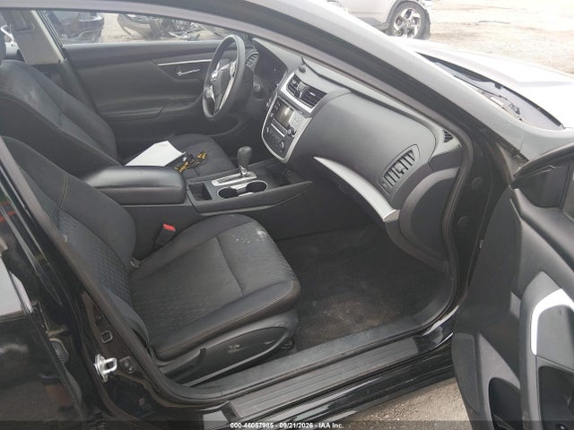 Продажа на аукционе авто 2017 Nissan Altima 2.5 S, vin: 1N4AL3AP5HN359695, номер лота: 46057985