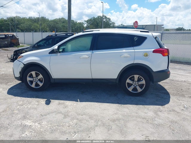 46058003 :رقم المزاد ، JTMRFREV8FD138630 vin ، 2015 Toyota Rav4 Xle مزاد بيع