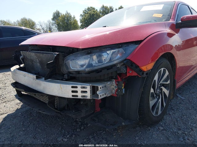 Продажа на аукционе авто 2018 Honda Civic Lx, vin: SHHFK7H24JU228474, номер лота: 46058025