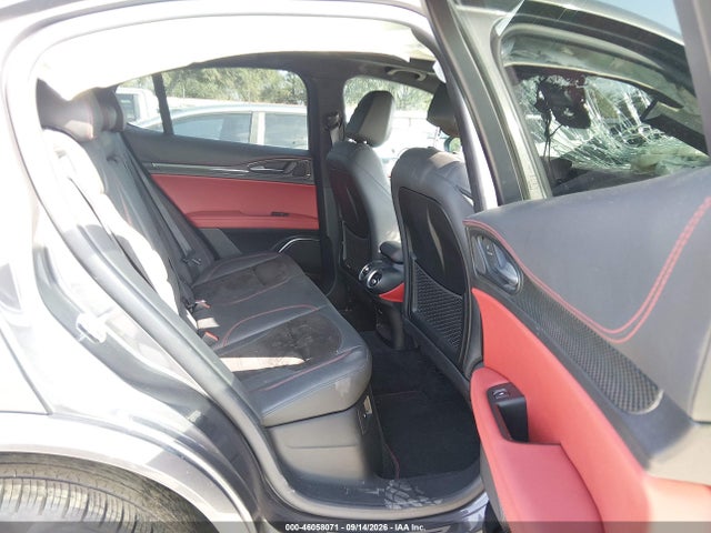 46058071 :رقم المزاد ، ZASPAKEV1M7D14093 vin ، 2021 Alfa Romeo Stelvio Quadrifoglio Awd مزاد بيع