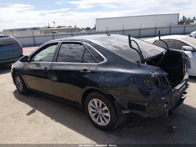 2017 Toyota Camry Hybrid Le მანქანა იყიდება აუქციონზე, vin: 4T1BD1FK6HU212171, აუქციონის ნომერი: 46058072