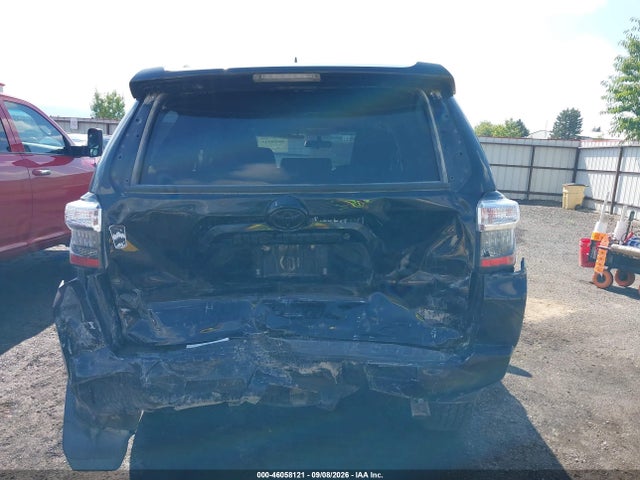 Toyota 4RUNNER SR5 2017 JTEBU5JR0H5459479 Image 16