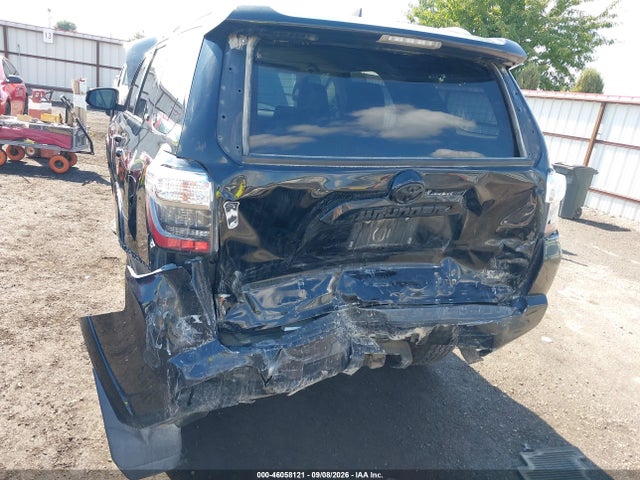 Toyota 4RUNNER SR5 2017 JTEBU5JR0H5459479 Image 6