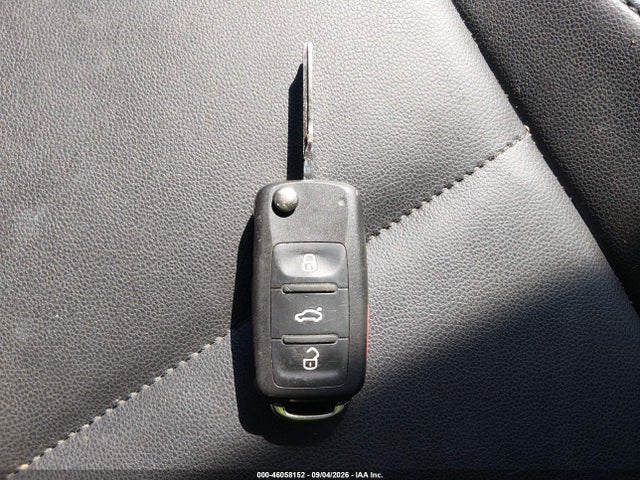 46058152 :رقم المزاد ، 3VW7T7AT0EM819549 vin ، 2014 Volkswagen Beetle 2.0t R-line مزاد بيع