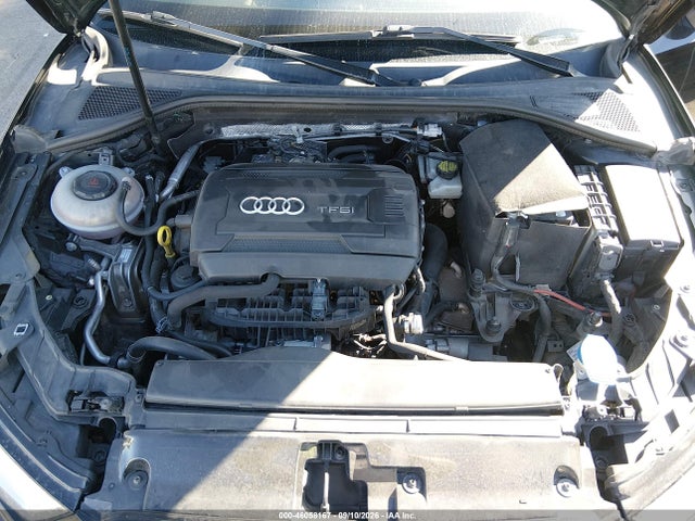 2018 Audi A3 2.0t Premium/2.0t Tech Premium მანქანა იყიდება აუქციონზე, vin: WAUJ8GFF2J1080797, აუქციონის ნომერი: 46058167