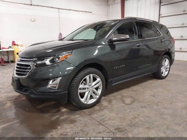 Продажа на аукционе авто 2020 Chevrolet Equinox Awd Premier 2.0l Turbo, vin: 3GNAXYEXXLS536947, номер лота: 46058175