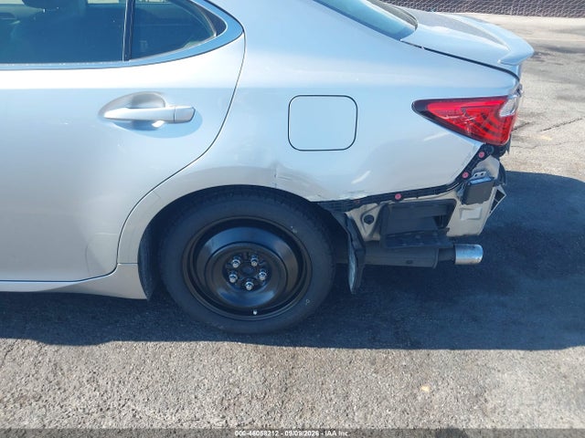 Lexus ES 350 2015 JTHBK1GG9F2187004 Image 18
