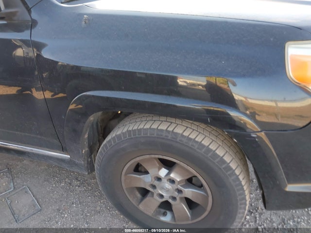Auction sale of the 2012 Toyota 4runner Sr5, vin: JTEZU5JR0C5040832, lot number: 46058217