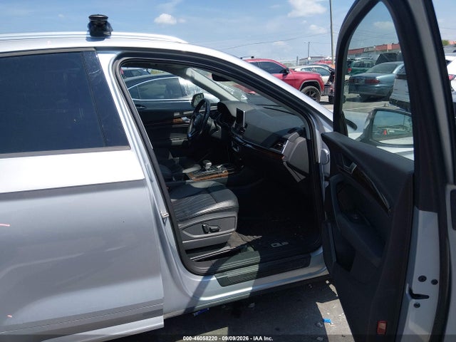 46058220 :رقم المزاد ، WA1ANAFY6J2004482 vin ، 2018 Audi Q5 2.0t Premium/2.0t Tech Premium مزاد بيع