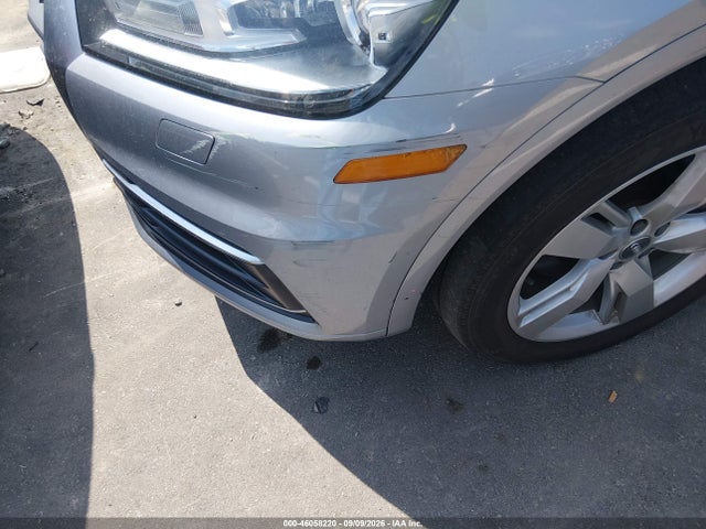 46058220 :رقم المزاد ، WA1ANAFY6J2004482 vin ، 2018 Audi Q5 2.0t Premium/2.0t Tech Premium مزاد بيع