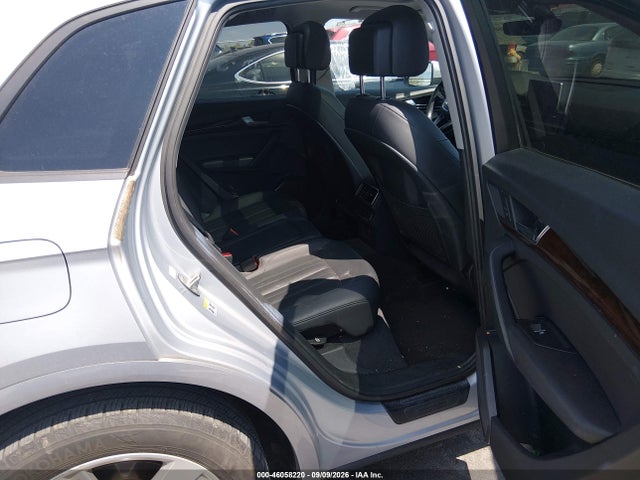 46058220 :رقم المزاد ، WA1ANAFY6J2004482 vin ، 2018 Audi Q5 2.0t Premium/2.0t Tech Premium مزاد بيع
