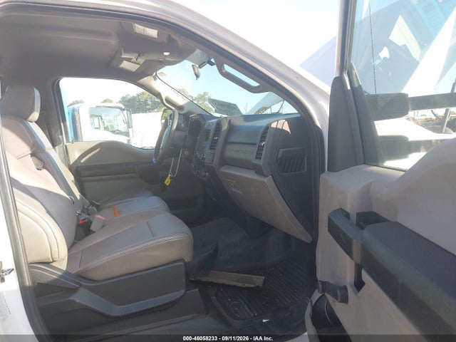 Продажа на аукционе авто 2017 Ford F-550 Chassis Xl, vin: 1FDUF5GY5HEF22416, номер лота: 46058233