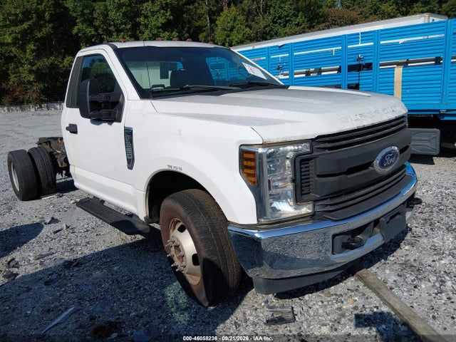 Продажа на аукционе авто 2019 Ford F-350 Chassis Xl, vin: 1FDRF3G60KEC38692, номер лота: 46058236