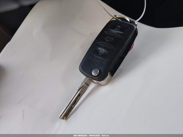 Продажа на аукционе авто 2006 Volkswagen New Beetle 2.5, vin: 3VWSG31Y66M322624, номер лота: 46058254