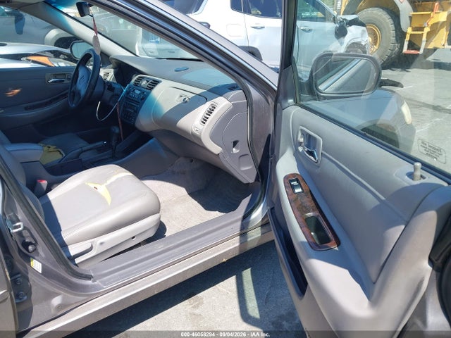 46058294 :رقم المزاد ، 1HGCG1651YA078103 vin ، 2000 Honda Accord 3.0 Ex مزاد بيع