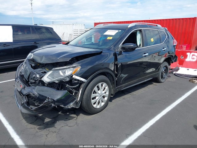 Nissan ROGUE S 2017 JN8AT2MT6HW401366 Image 2
