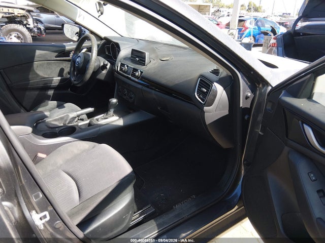 JM1BM1U70E1136074 Mazda Mazda3 I Sport