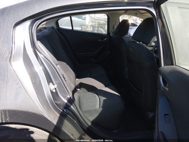 JM1BM1U70E1136074 Mazda Mazda3 I Sport