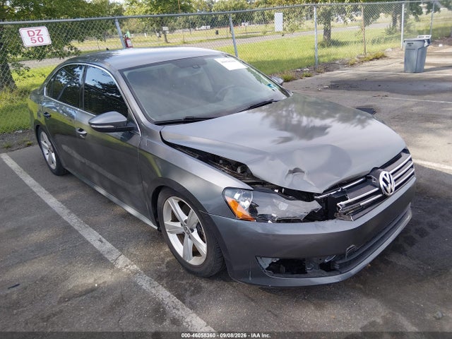 2012 Volkswagen Passat 2.5l Se მანქანა იყიდება აუქციონზე, vin: 1VWBP7A33CC056794, აუქციონის ნომერი: 46058360