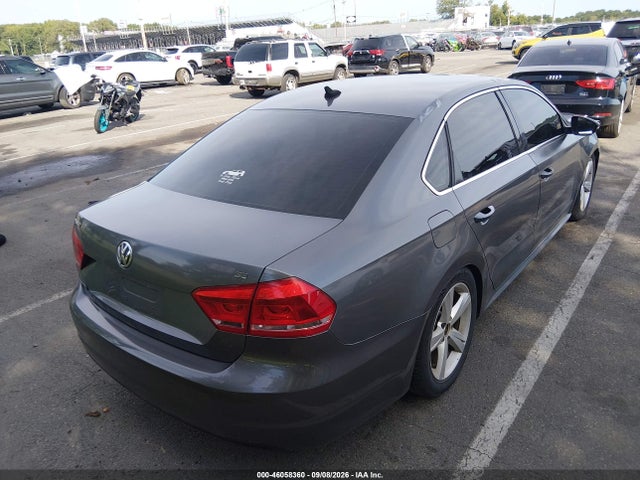 2012 Volkswagen Passat 2.5l Se მანქანა იყიდება აუქციონზე, vin: 1VWBP7A33CC056794, აუქციონის ნომერი: 46058360