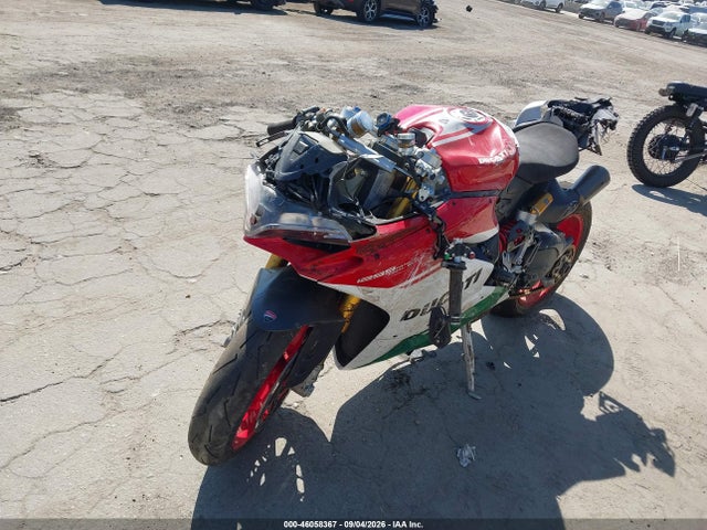 Продажа на аукционе авто 2018 Ducati Superbike 1299 Panigale R Final Edition, vin: ZDMHAAMW3JB000119, номер лота: 46058367