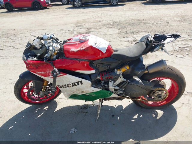 Продажа на аукционе авто 2018 Ducati Superbike 1299 Panigale R Final Edition, vin: ZDMHAAMW3JB000119, номер лота: 46058367