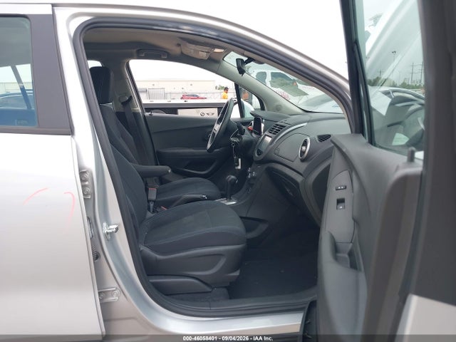 3GNCJKSB0GL238519 Chevrolet Trax 1ls