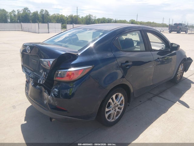 3MYDLBYV7HY159105 Toyota YARIS IA