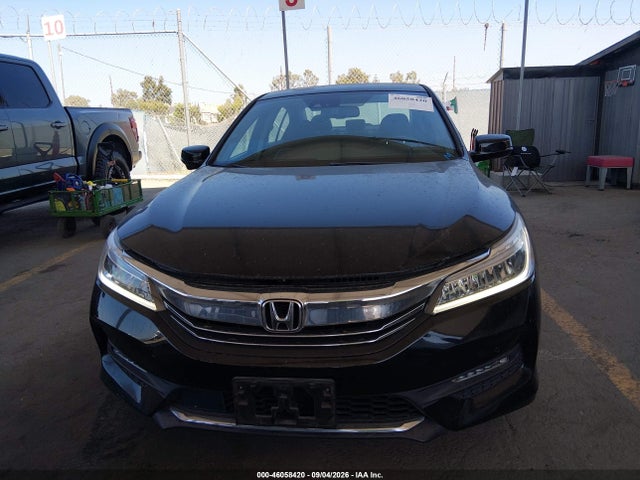 1HGCR3F91GA025134 Honda Accord Touring