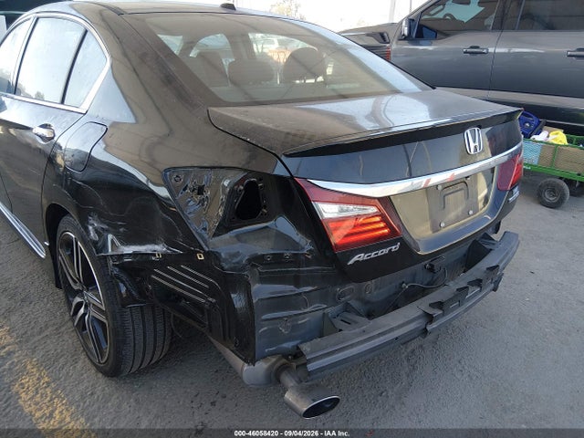 1HGCR3F91GA025134 Honda Accord Touring
