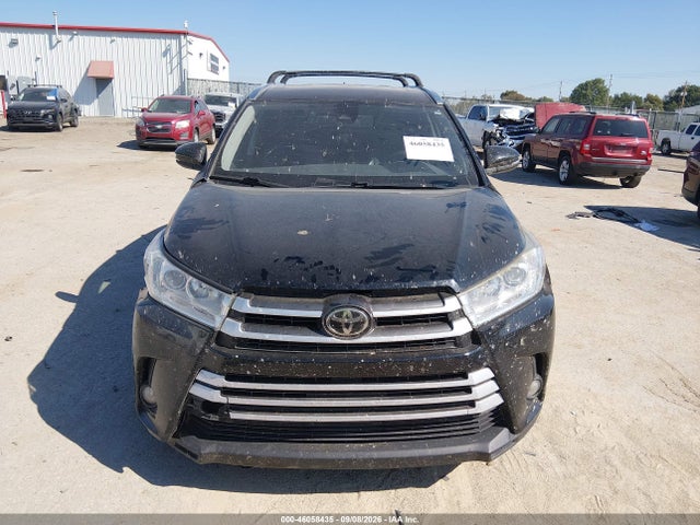 46058435 :رقم المزاد ، 5TDJZRFH6HS512401 vin ، 2017 Toyota Highlander Xle مزاد بيع